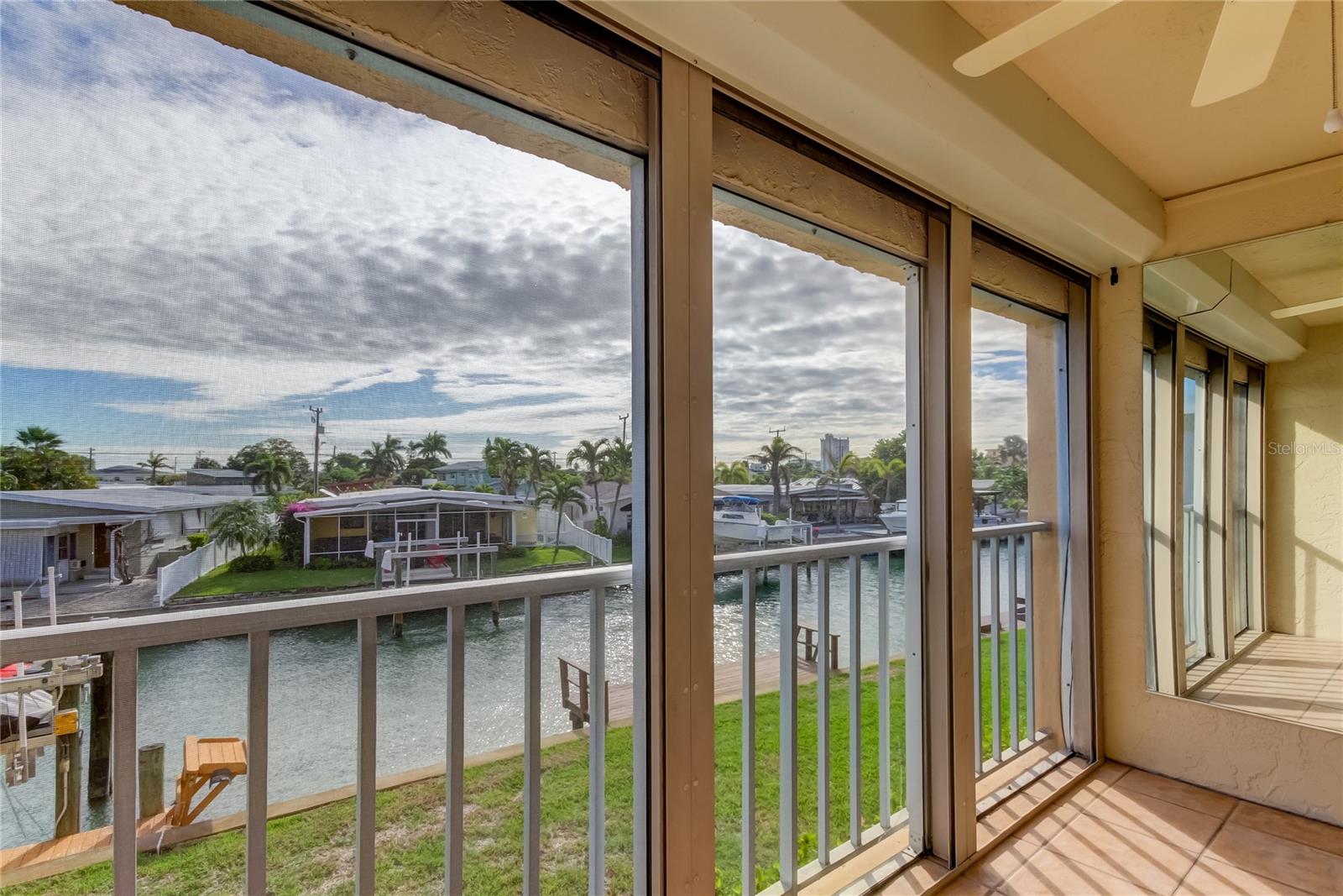 Image 31 of 41 For 175 116th Avenue 104