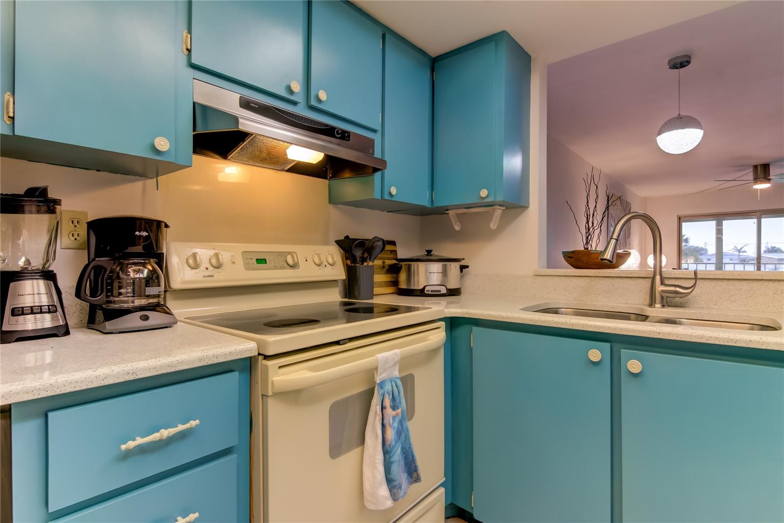 Image 5 of 41 For 175 116th Avenue 104
