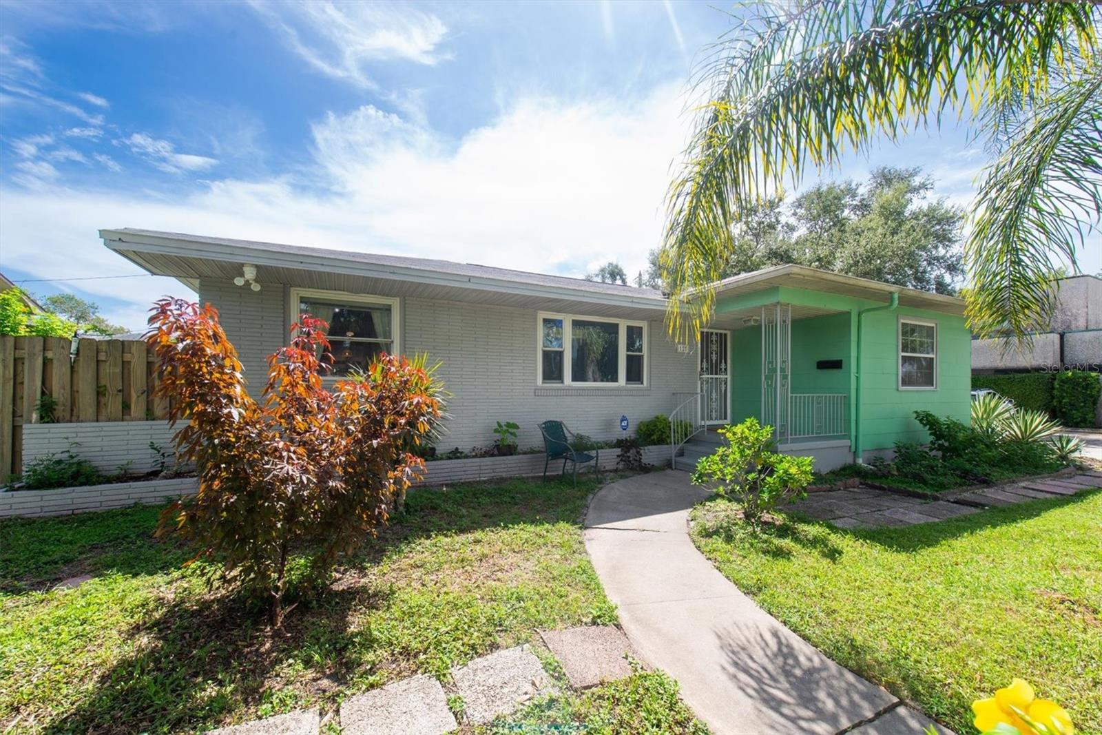 Image 2 of 41 For 125 49th Street N