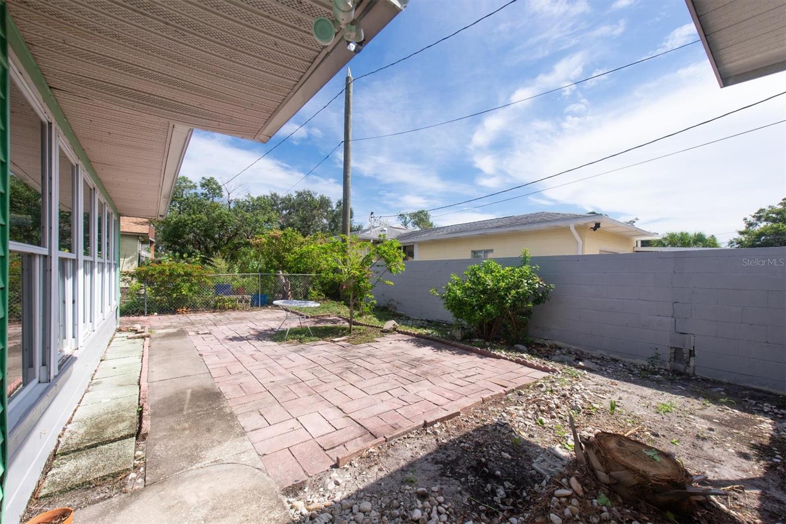Image 30 of 41 For 125 49th Street N
