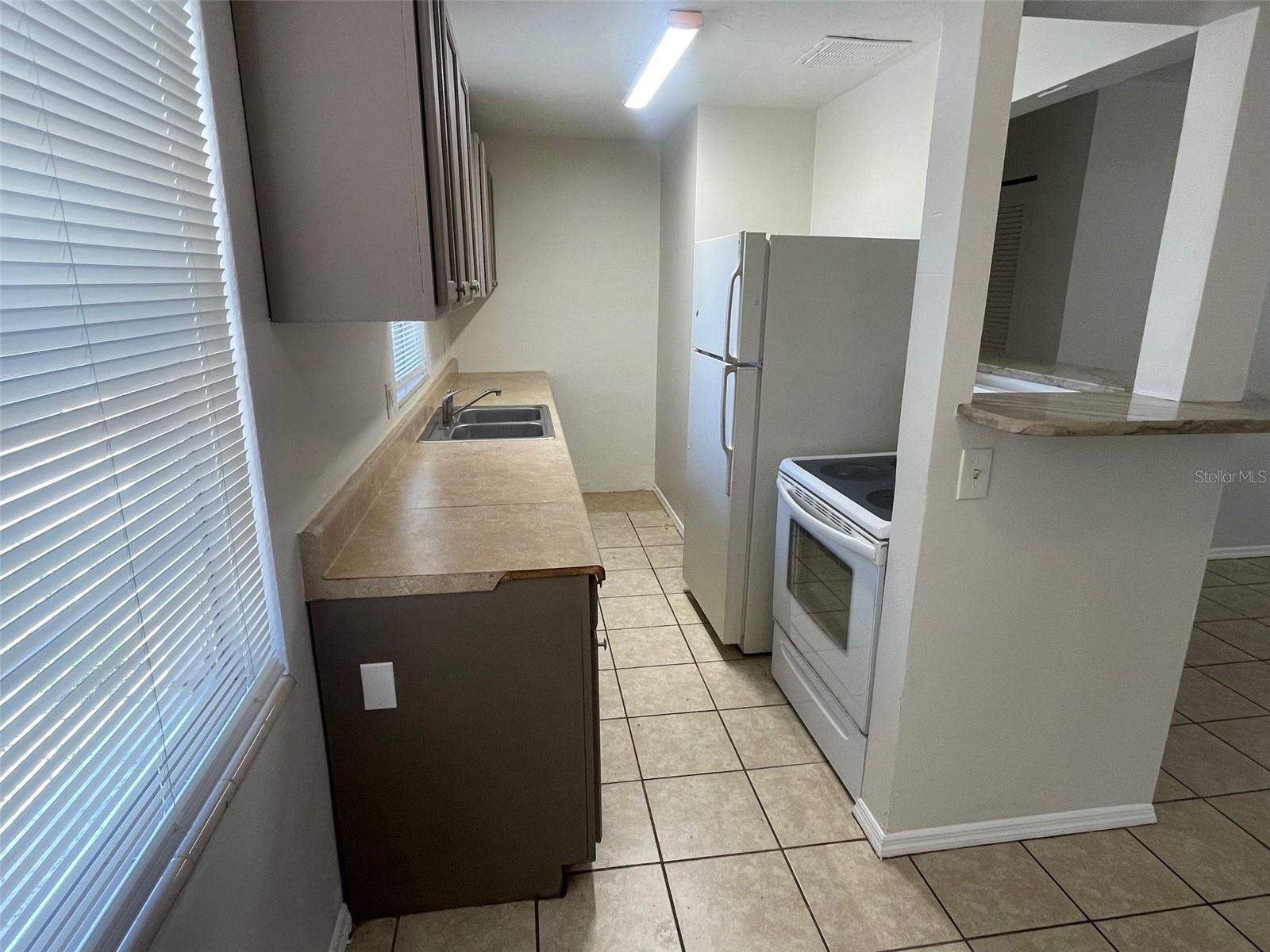Image 7 of 28 For 6411 26th Street W