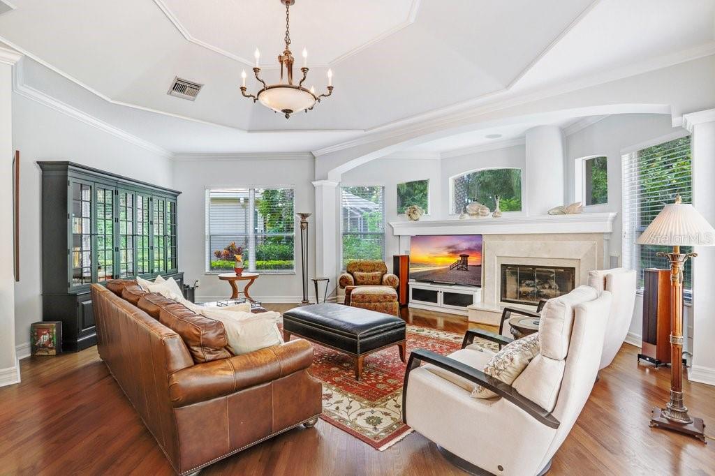Image 28 of 73 For 12029 Brewster Drive