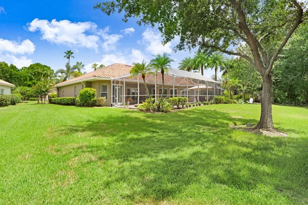 Image 44 of 73 For 12029 Brewster Drive
