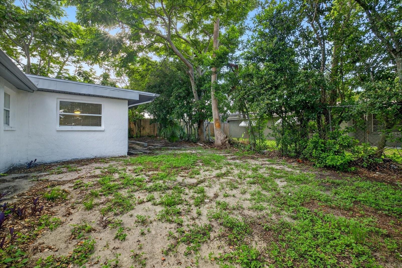 Image 25 of 36 For 7615 Ilex Drive