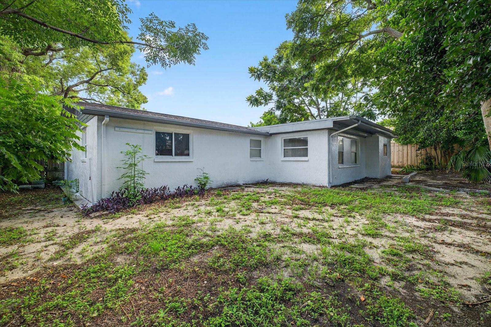 Image 26 of 36 For 7615 Ilex Drive