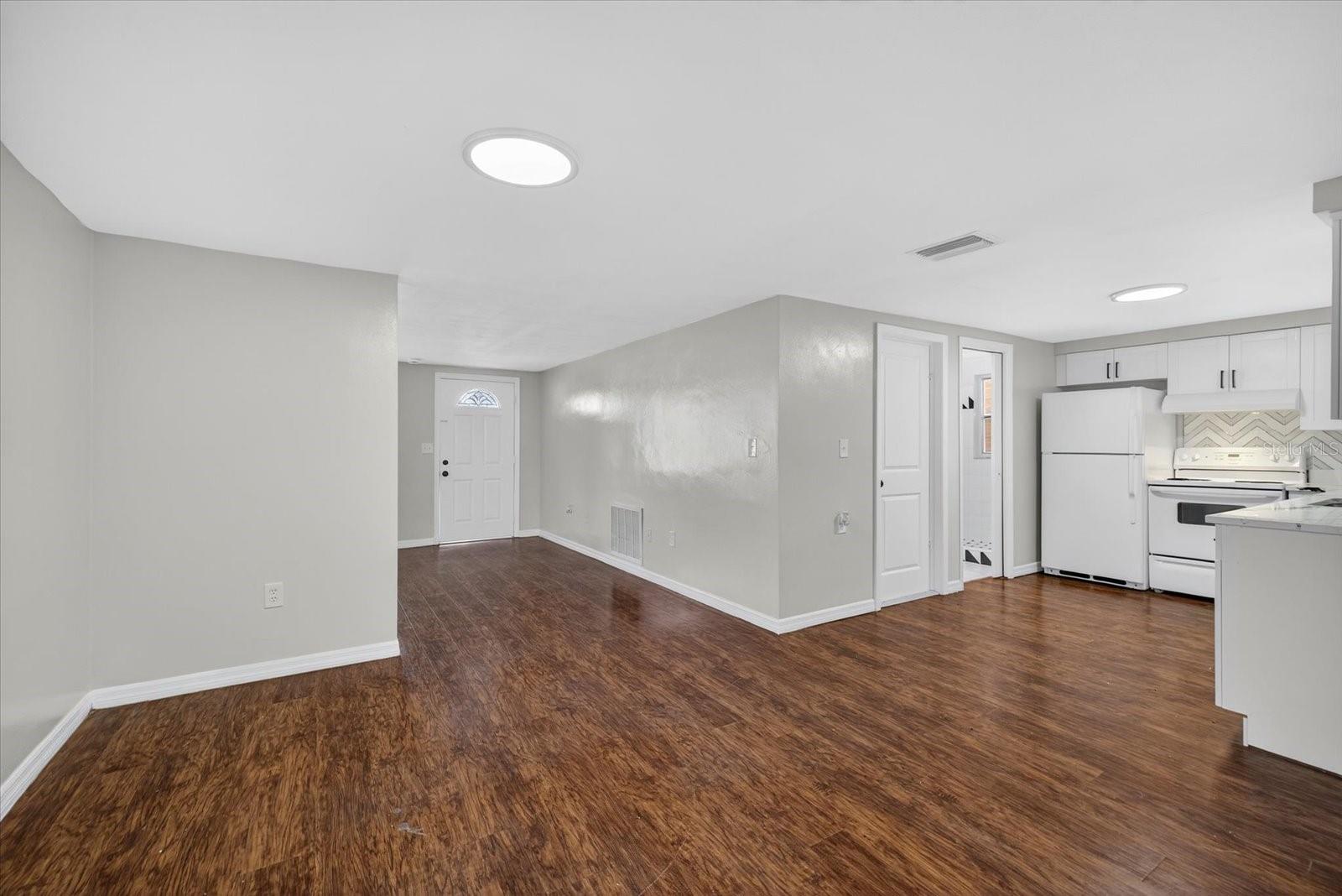 Image 3 of 36 For 7615 Ilex Drive