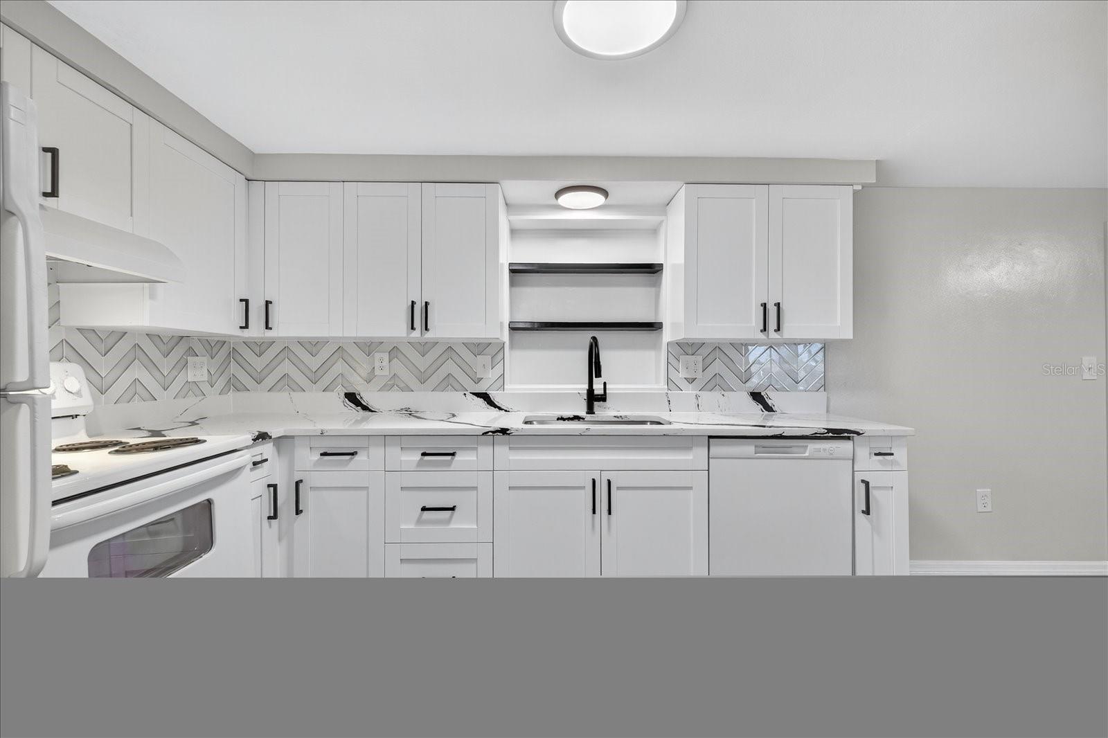 Image 7 of 36 For 7615 Ilex Drive
