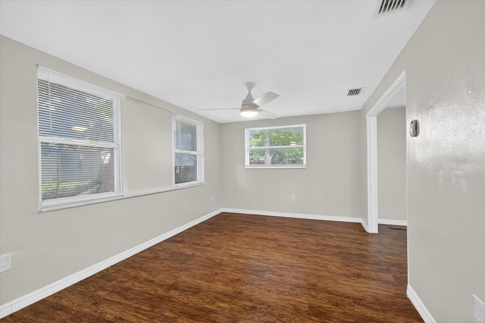 Image 9 of 36 For 7615 Ilex Drive