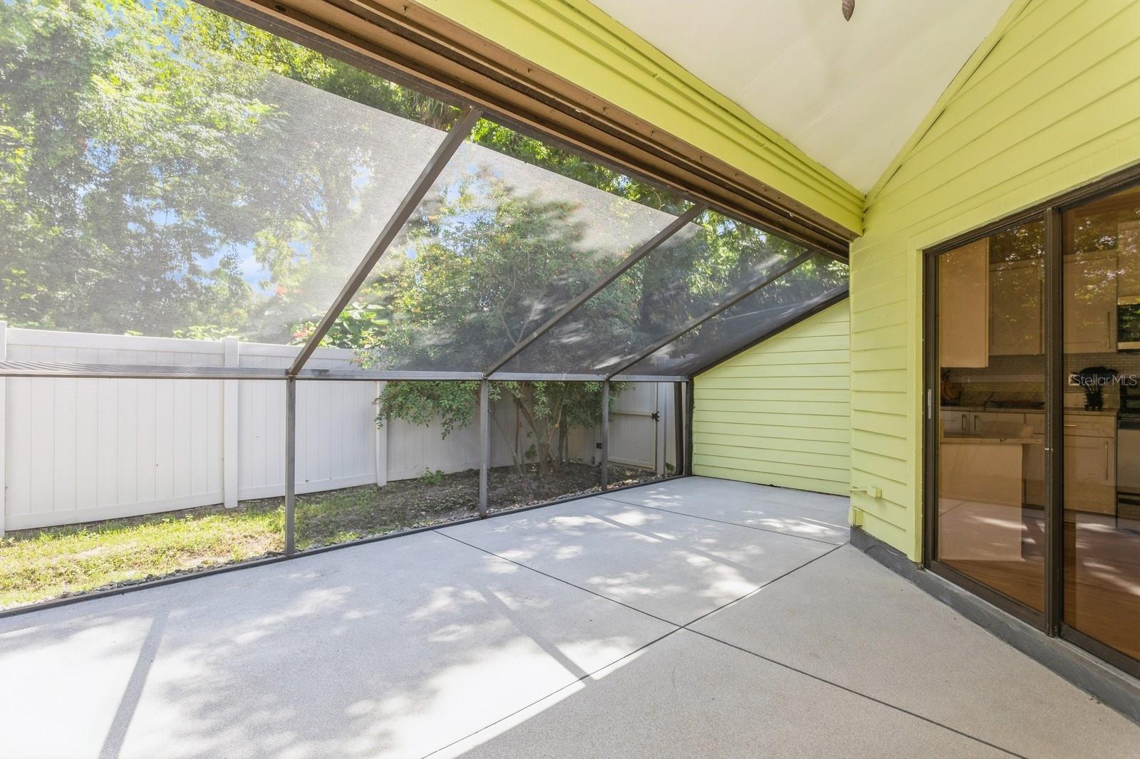 Image 21 of 25 For 2018 Philippe Court