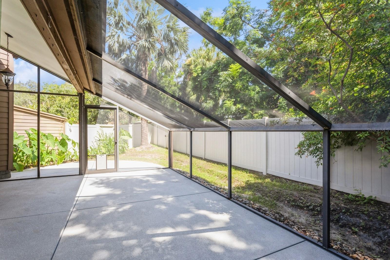 Image 22 of 25 For 2018 Philippe Court