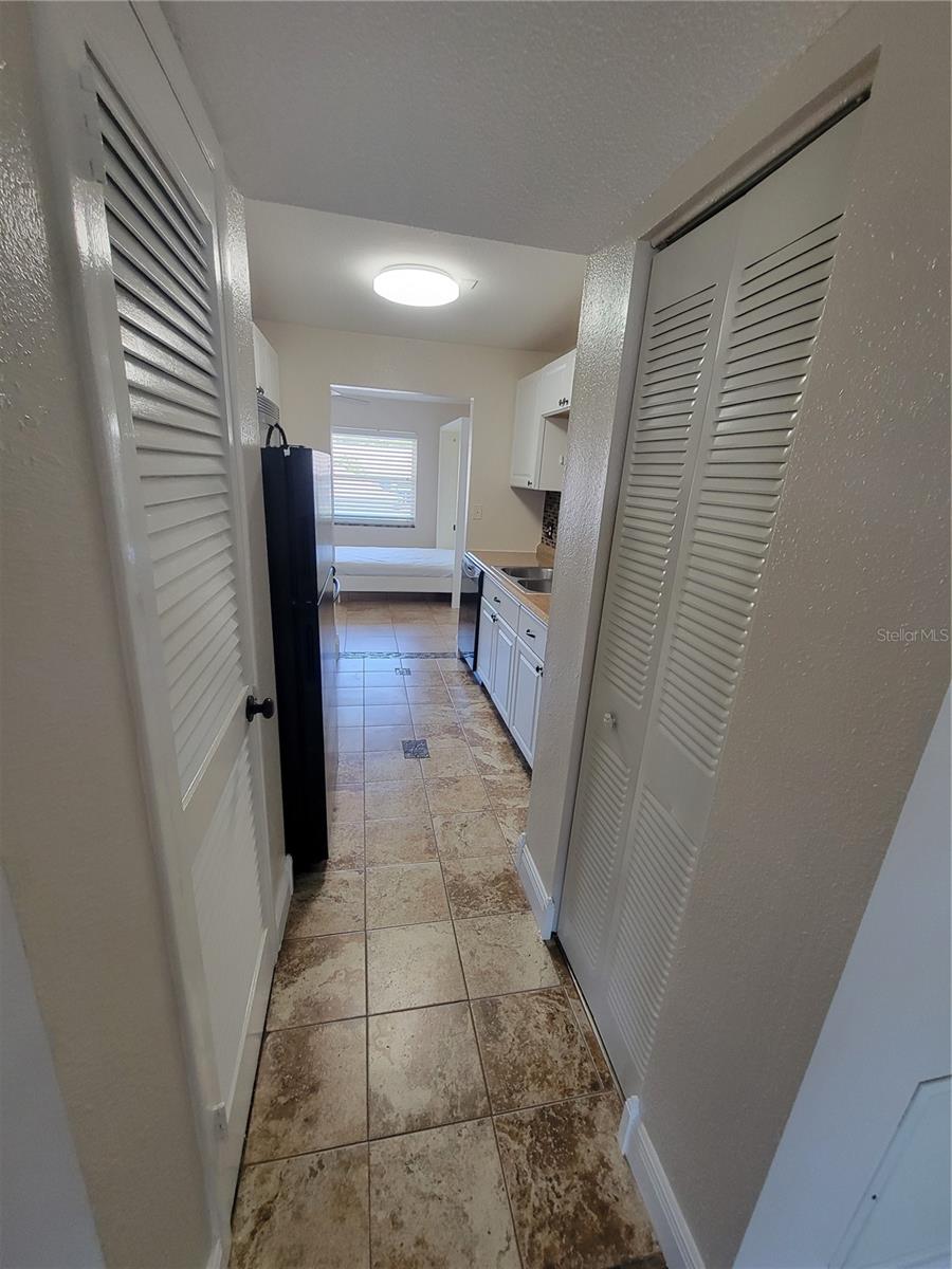 Image 4 of 36 For 10032 65th Avenue N 19