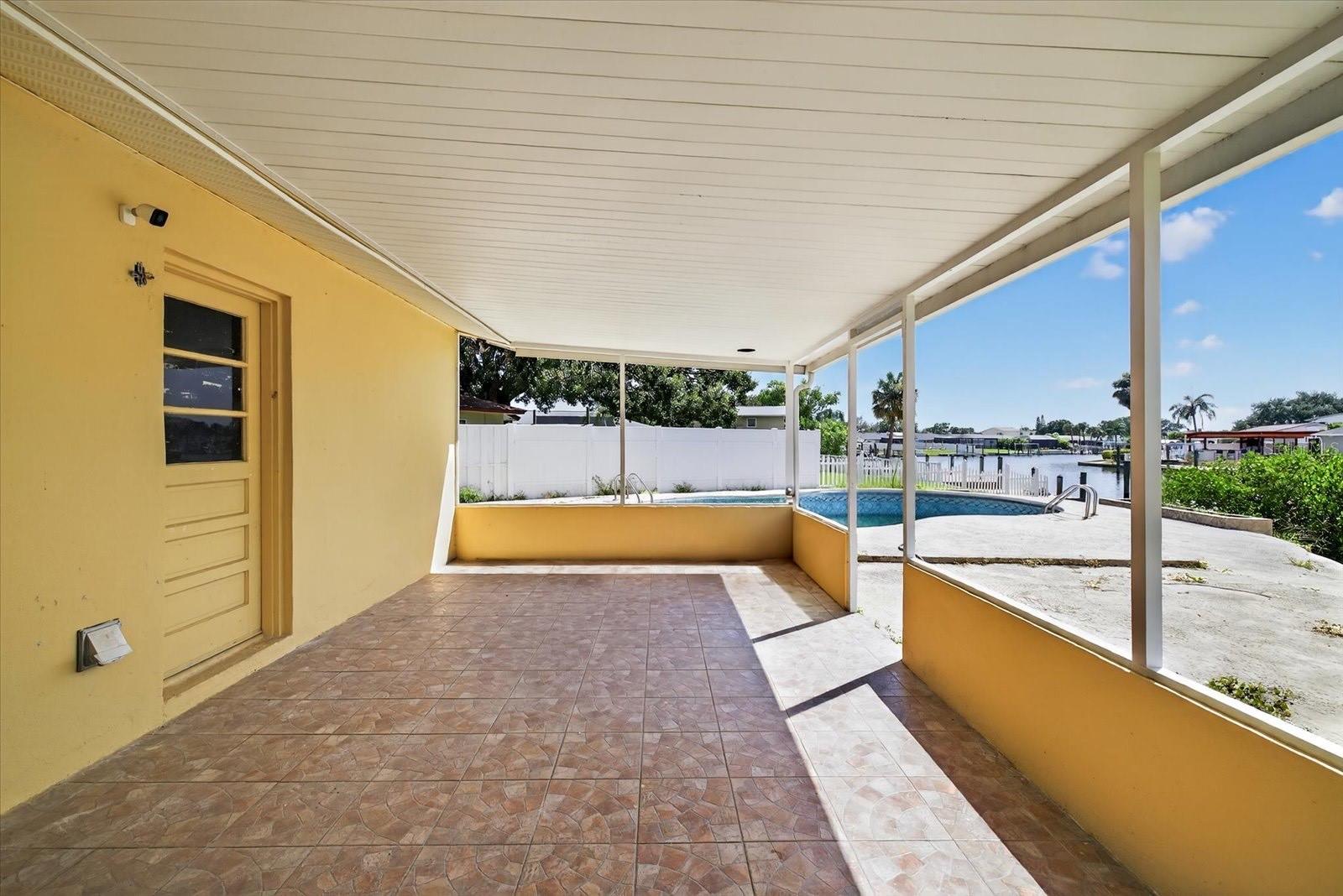 Image 13 of 19 For 8403 Sandstone Court