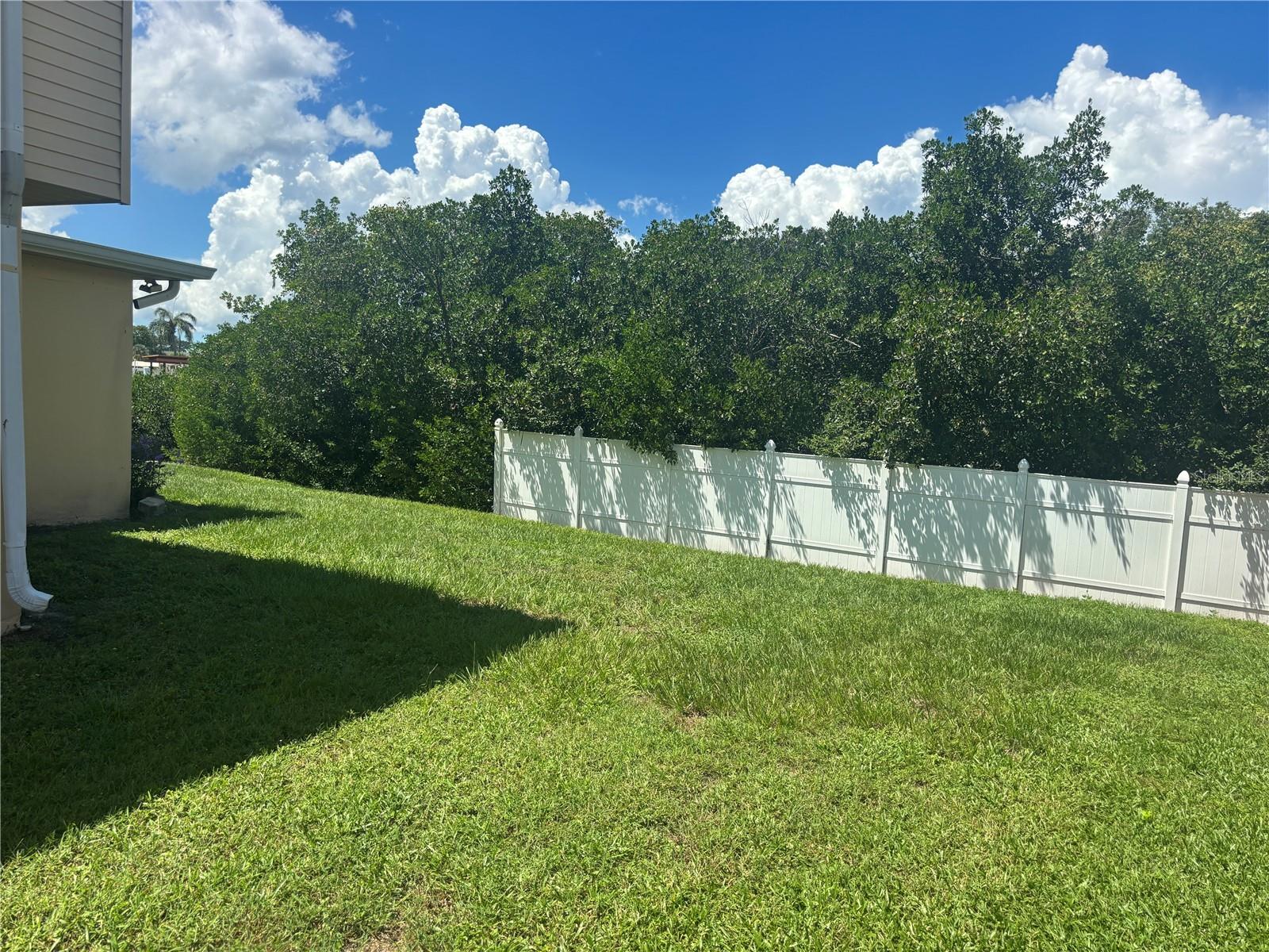 Image 16 of 19 For 8403 Sandstone Court