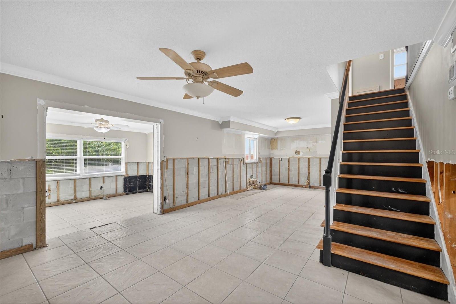 Image 5 of 19 For 8403 Sandstone Court