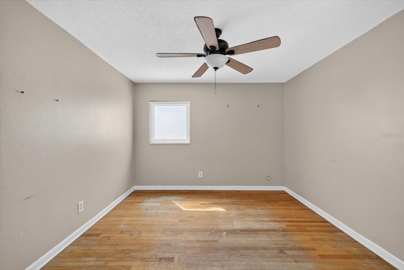 Image 9 of 19 For 8403 Sandstone Court