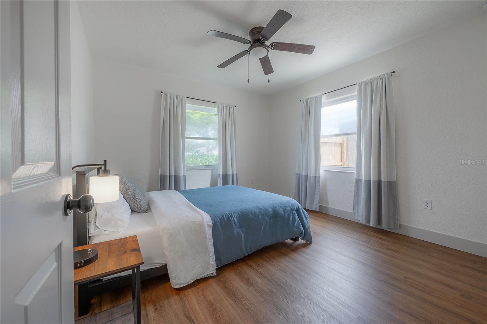 Image 11 of 27 For 611 Highland Avenue