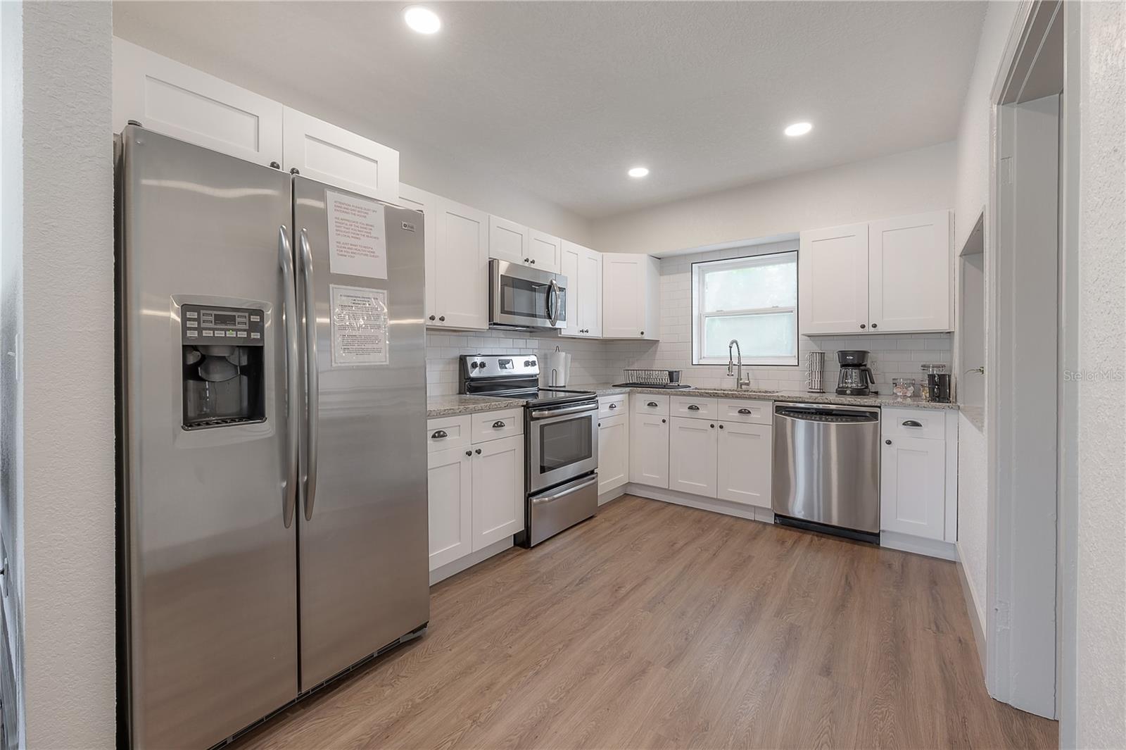 Image 16 of 27 For 611 Highland Avenue