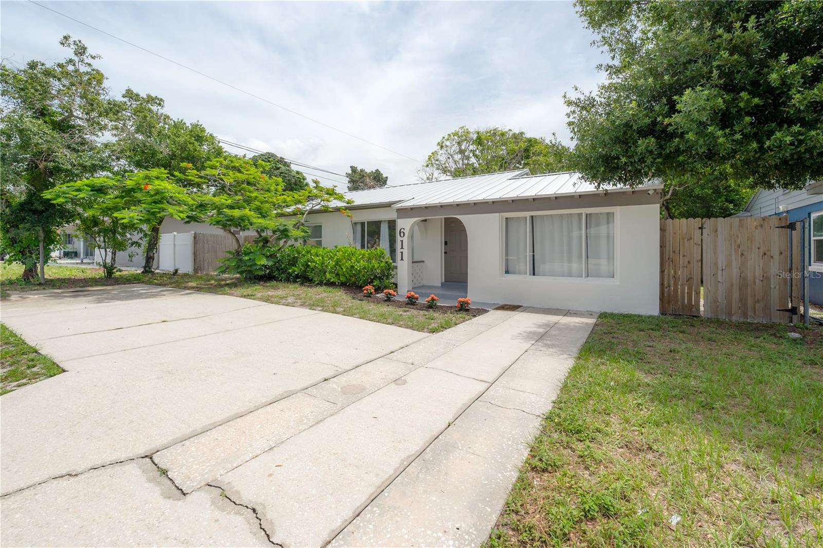 Image 2 of 27 For 611 Highland Avenue
