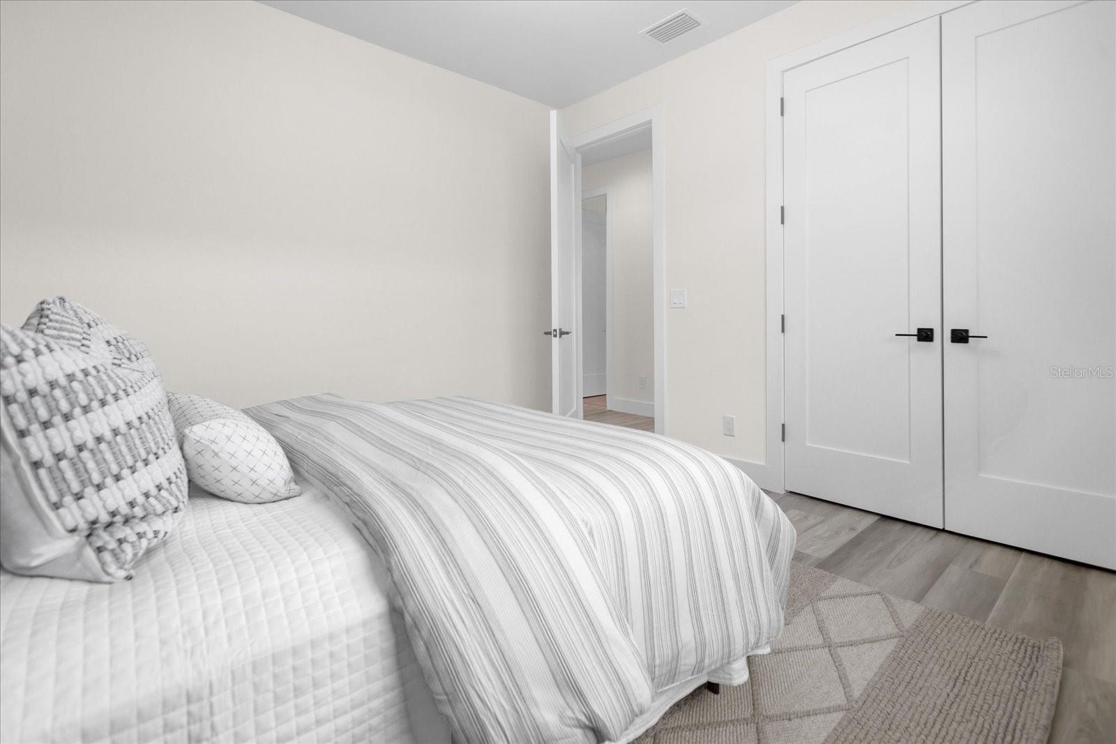 Image 34 of 55 For 1173 Rotonda Circle