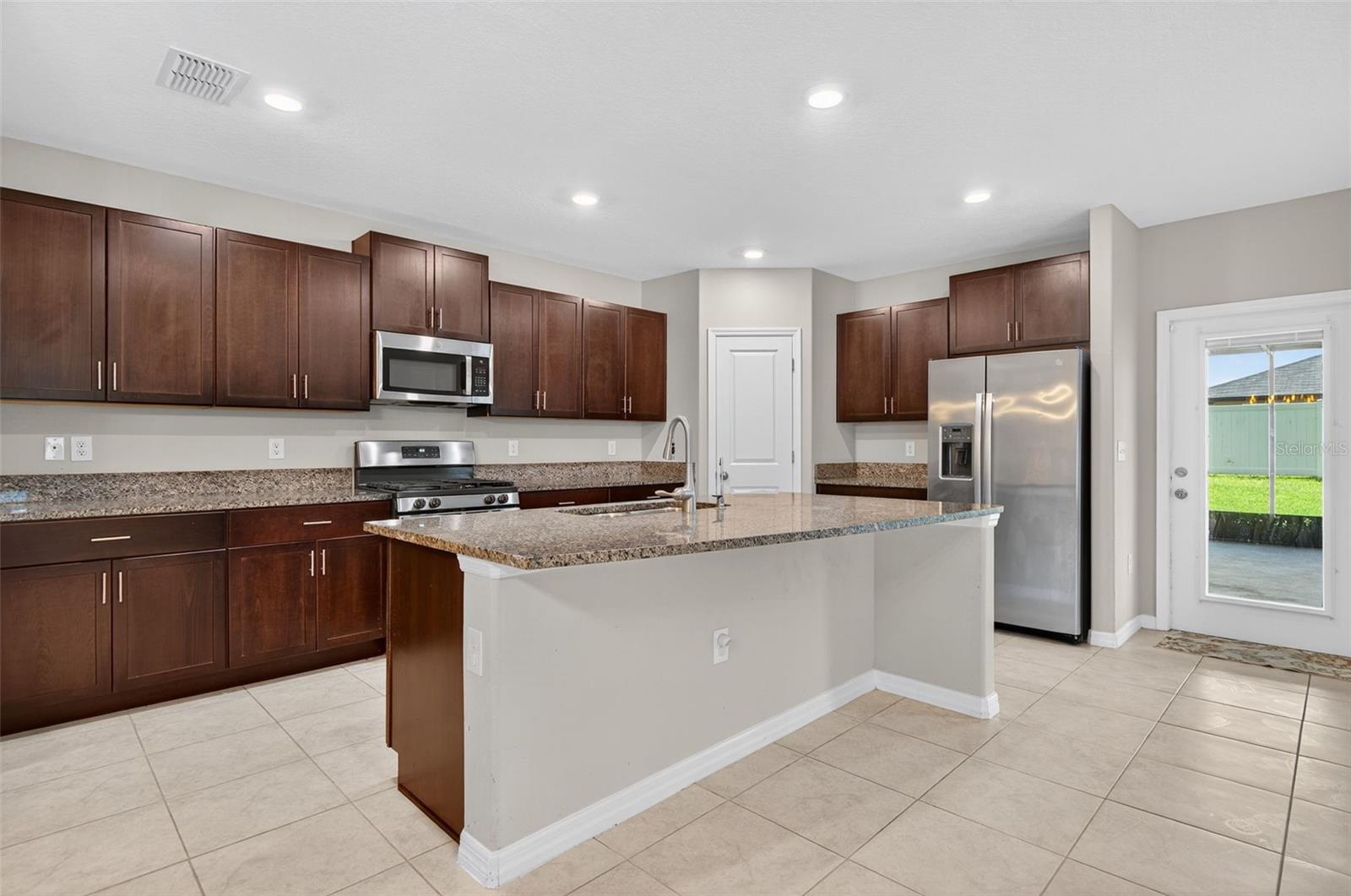 Image 20 of 59 For 9511 Channing Hill Drive