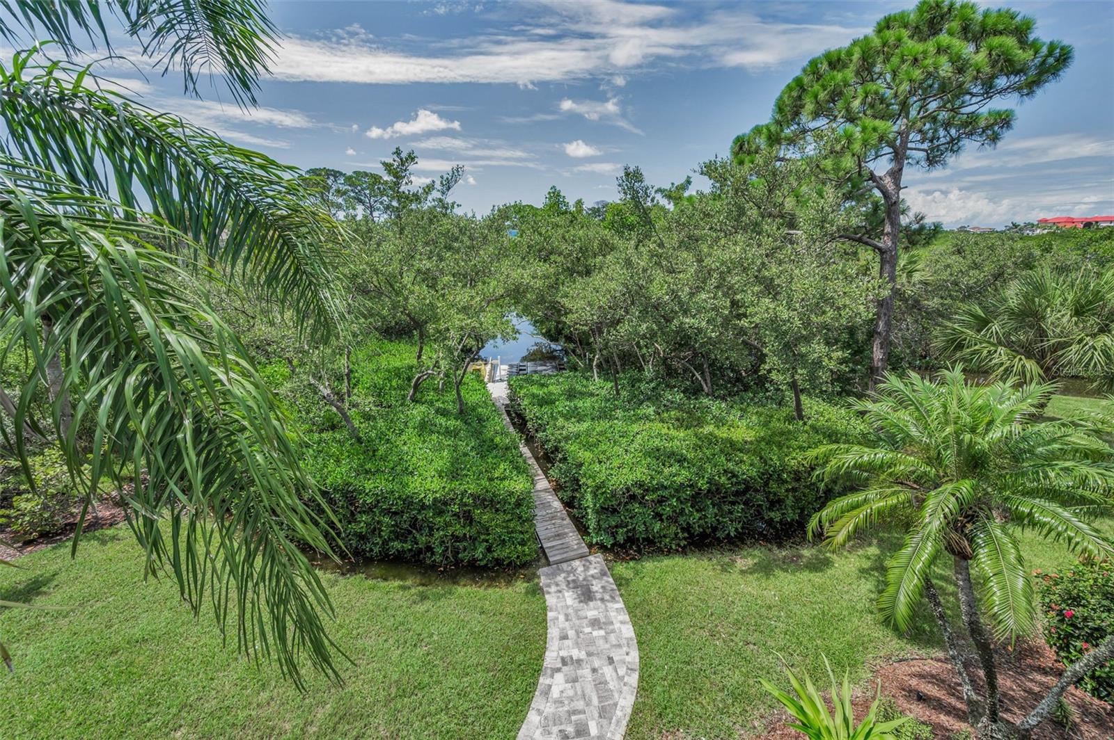 Image 3 of 80 For 2103 Pointe Alexis Drive