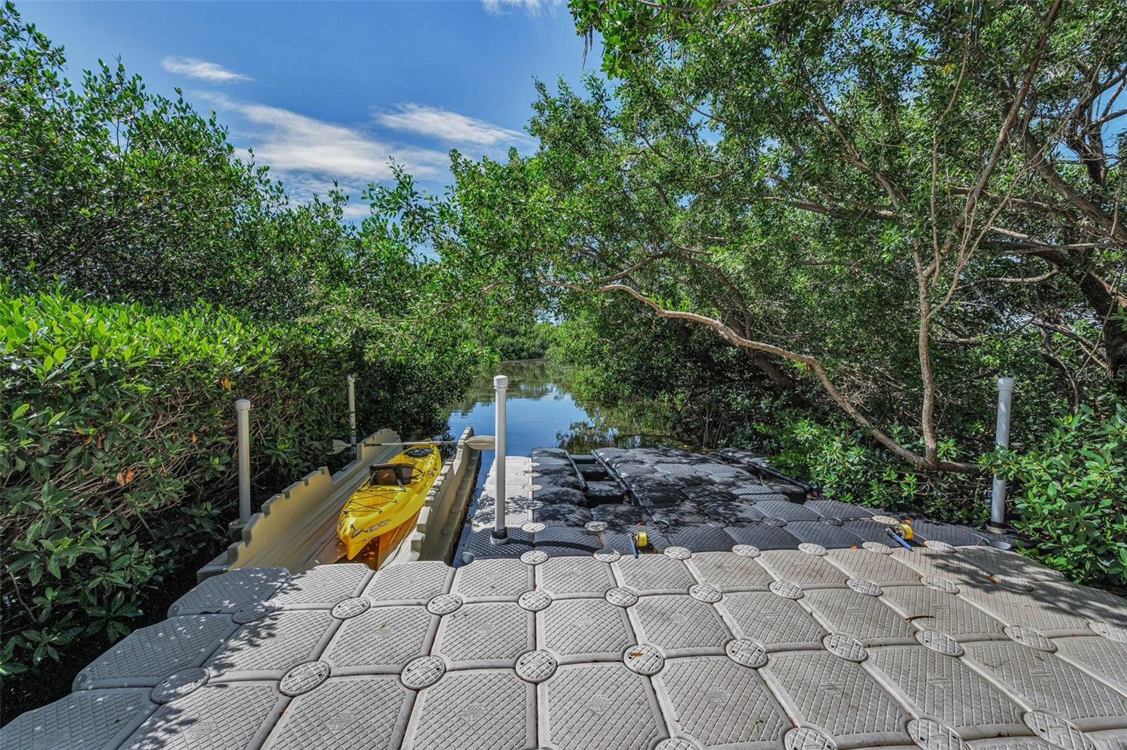 Image 64 of 80 For 2103 Pointe Alexis Drive