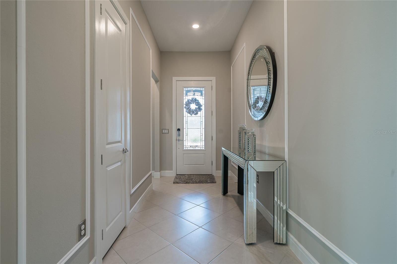 Image 22 of 77 For 18947 Sailors Delight Pass