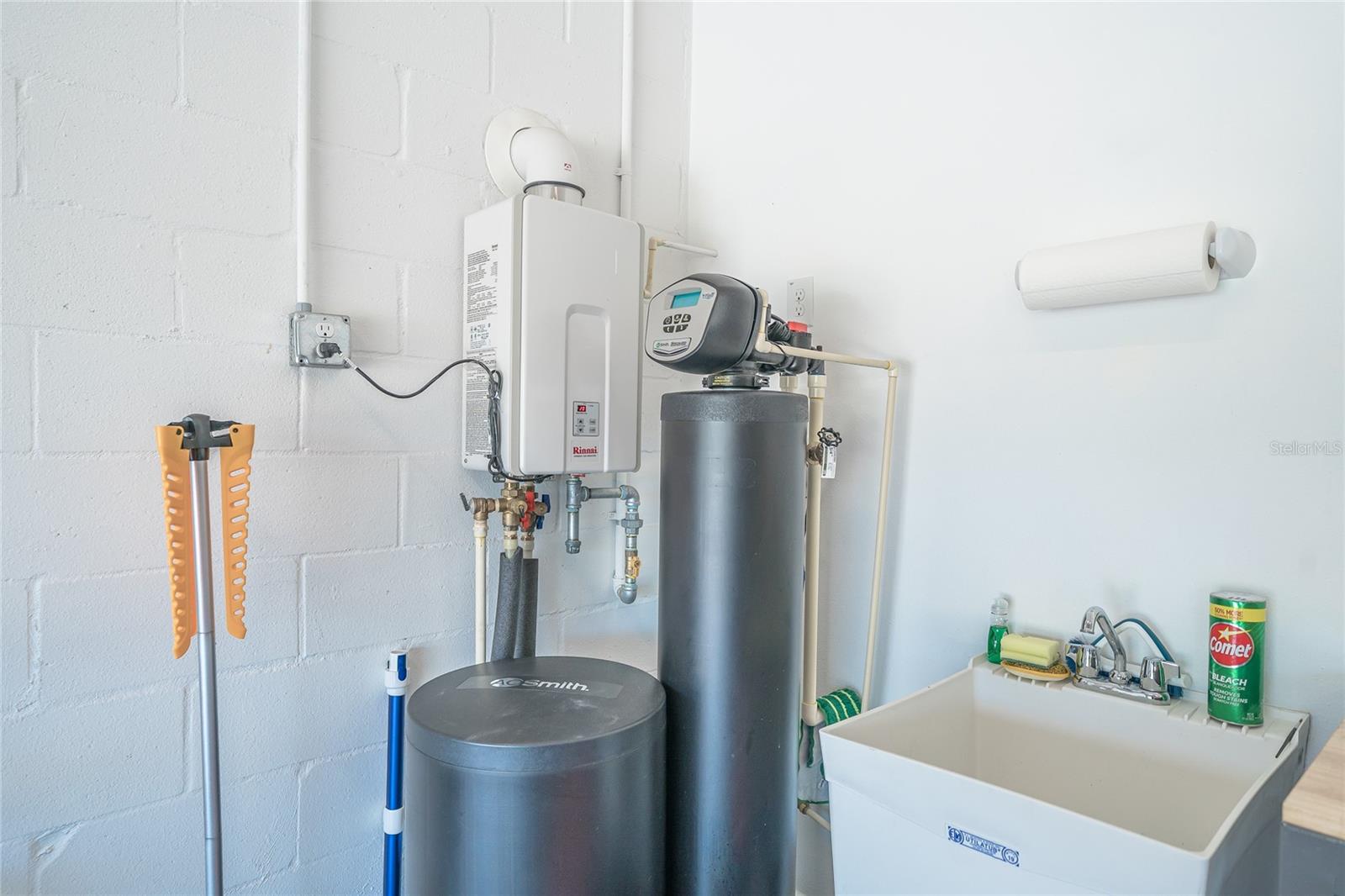 Image 55 of 77 For 18947 Sailors Delight Pass