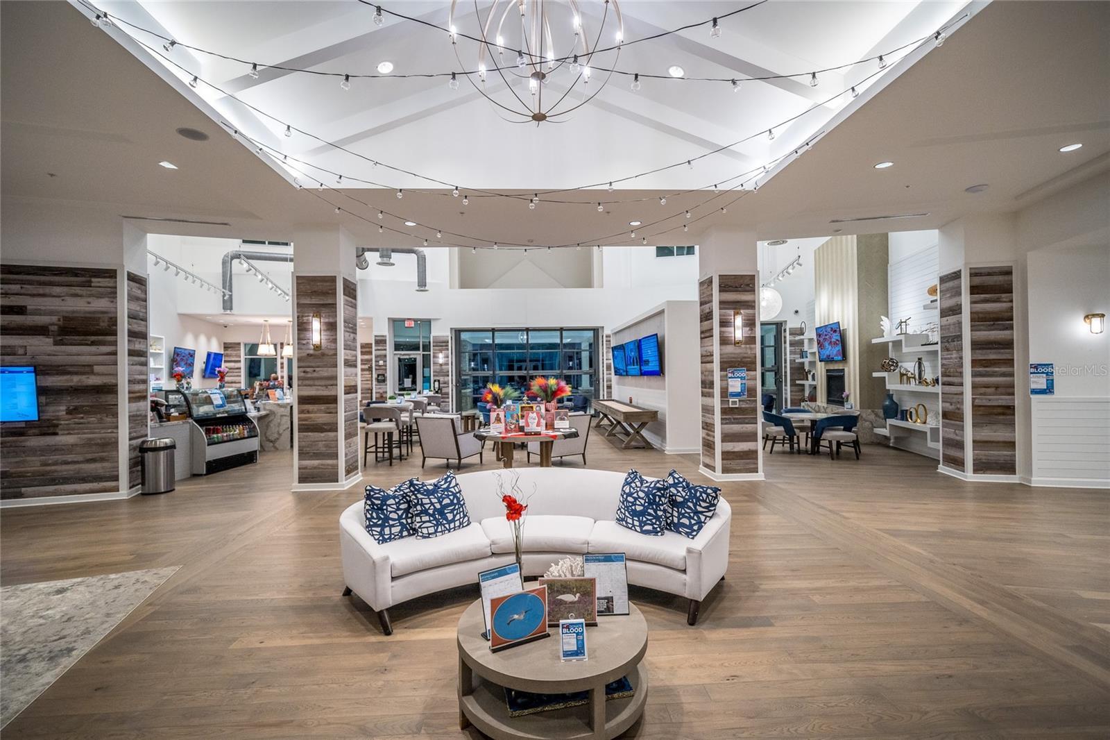 Image 64 of 77 For 18947 Sailors Delight Pass