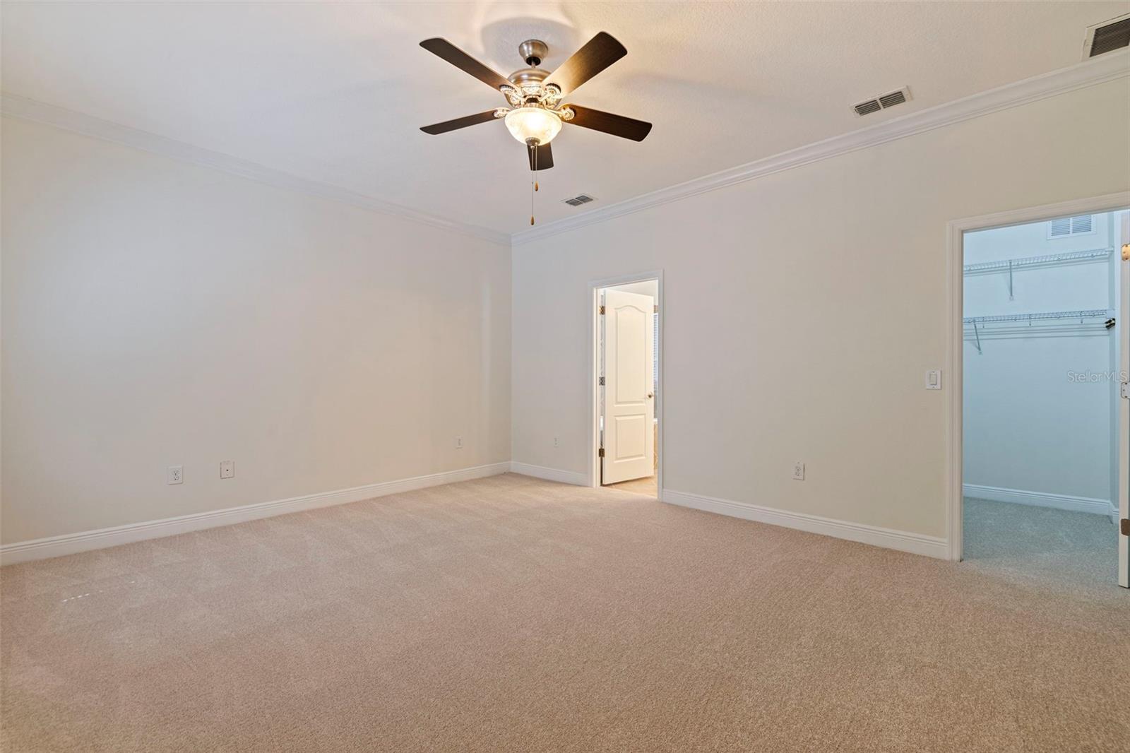 Image 18 of 35 For 7705 Desoto Street
