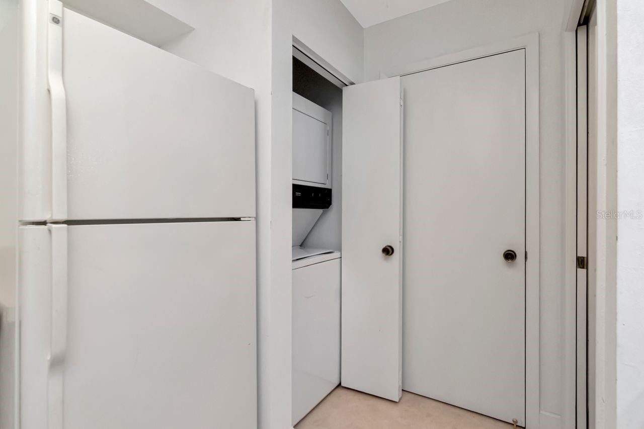 Image 22 of 64 For 4947 Mill Pond Road 3104-3106