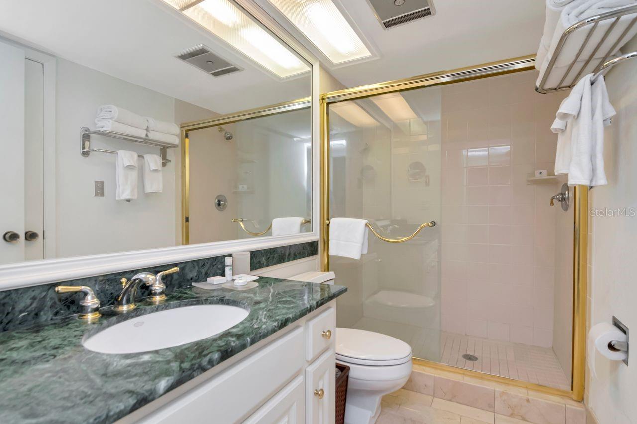 Image 25 of 64 For 4947 Mill Pond Road 3104-3106