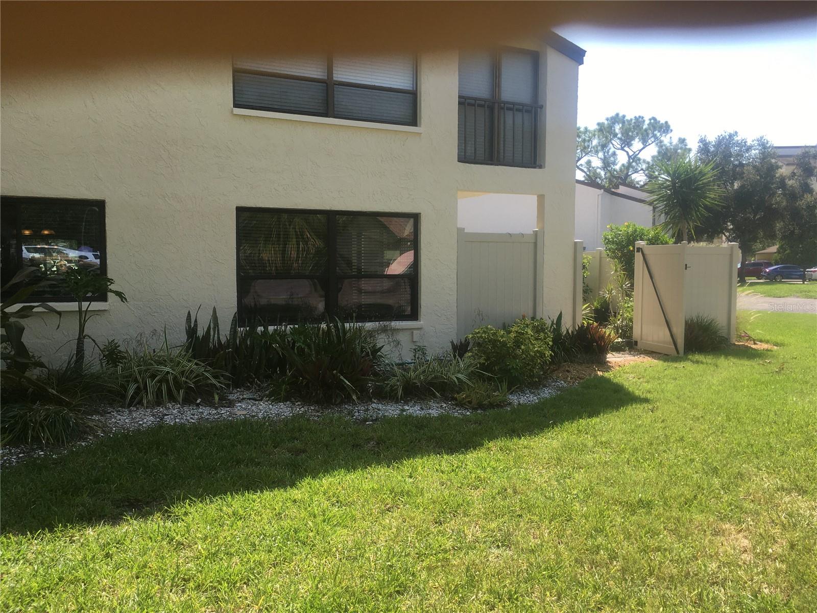 Image 10 of 94 For 700 Starkey Road 1411
