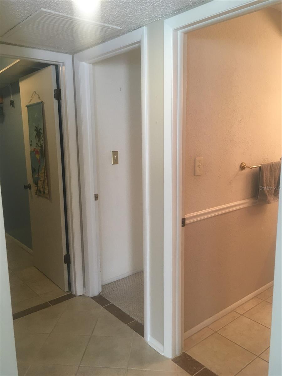 Image 38 of 94 For 700 Starkey Road 1411