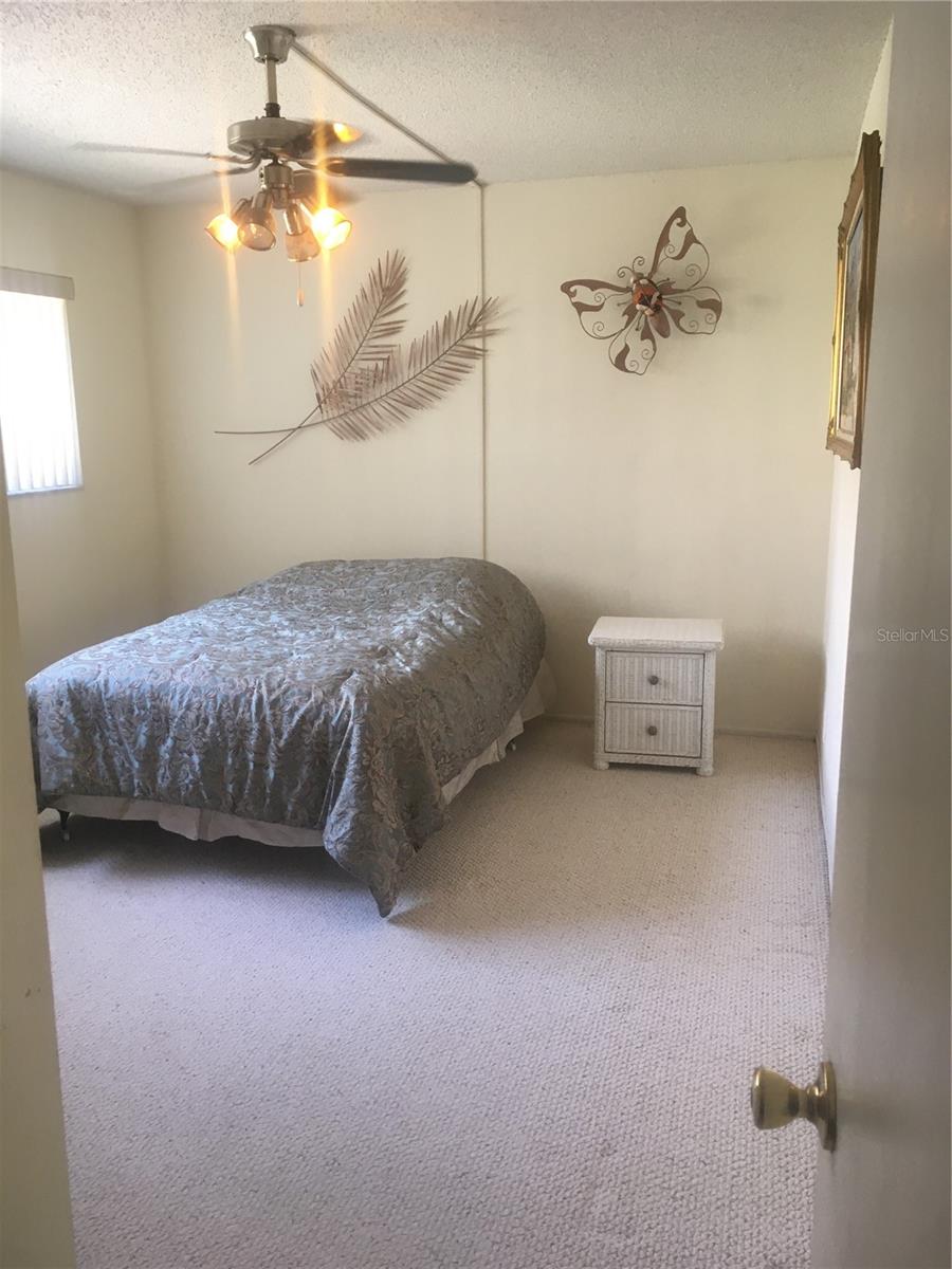 Image 51 of 94 For 700 Starkey Road 1411