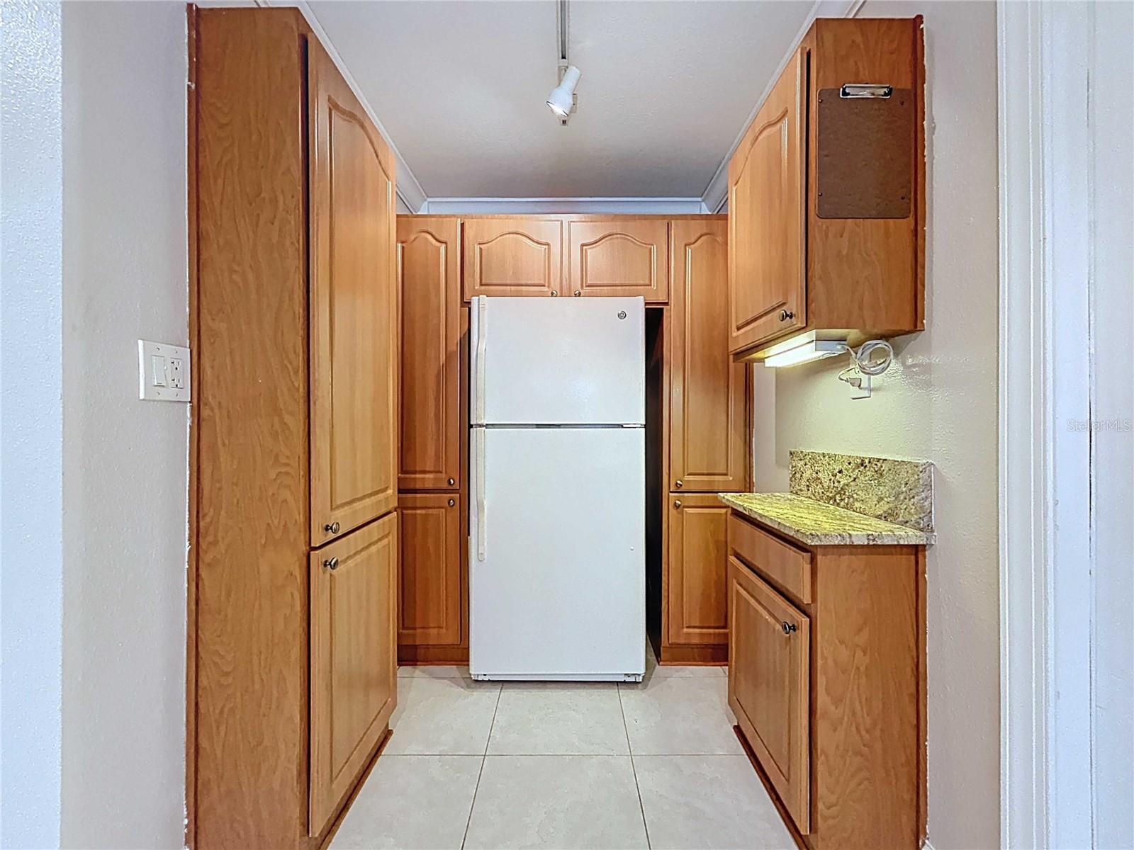 Image 49 of 66 For 3912 Fontainebleau Drive
