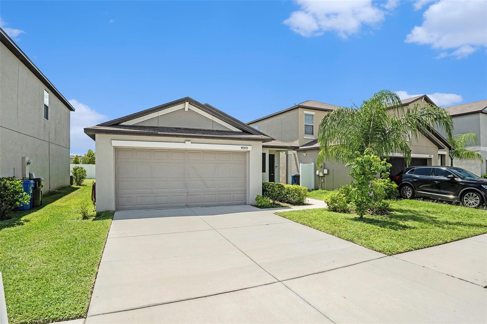Details for 4009 Globe Thistle Drive, TAMPA, FL 33619