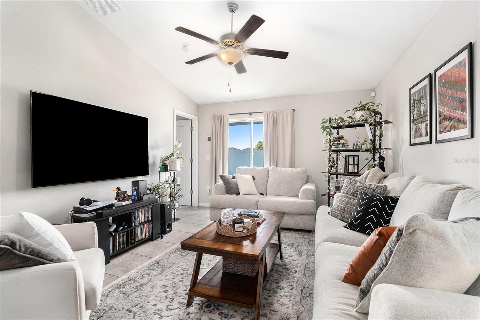 Image 7 of 28 For 4009 Globe Thistle Drive