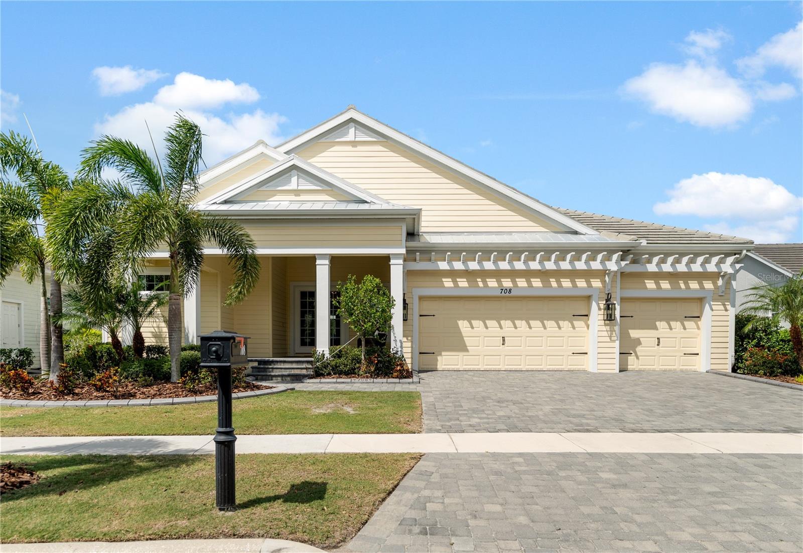 Details for 708 Manns Harbor Drive, APOLLO BEACH, FL 33572