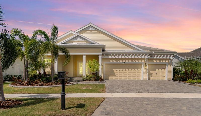 Image 2 of 95 For 708 Manns Harbor Drive