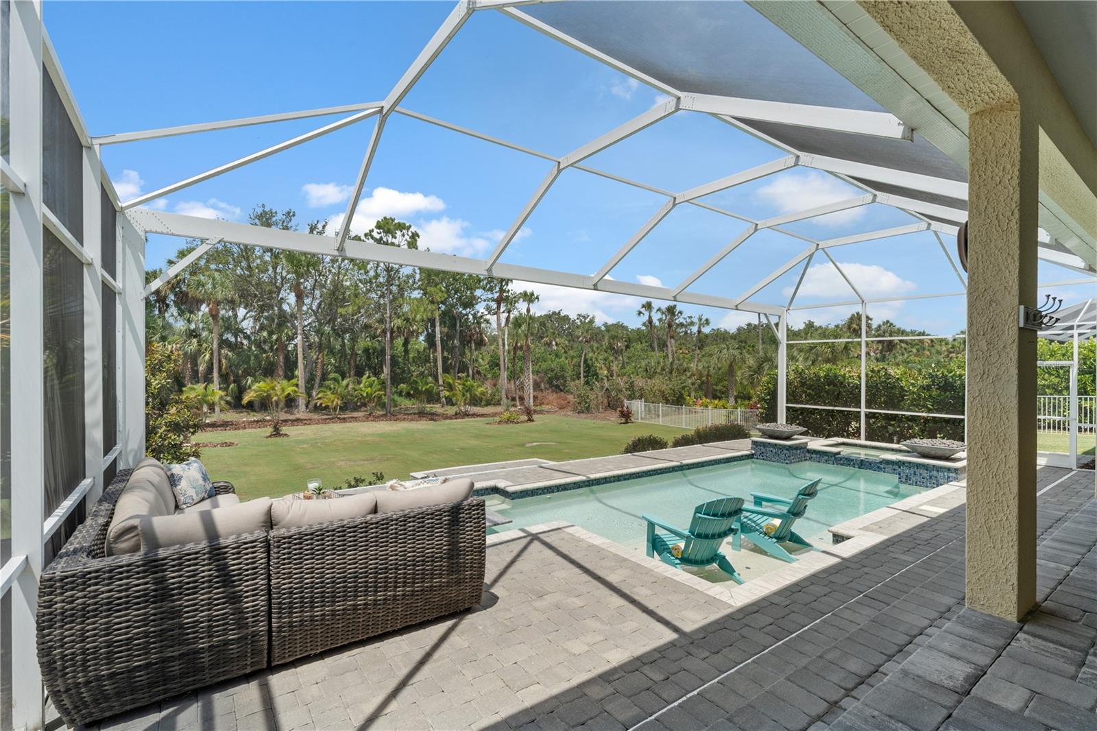 Image 68 of 95 For 708 Manns Harbor Drive