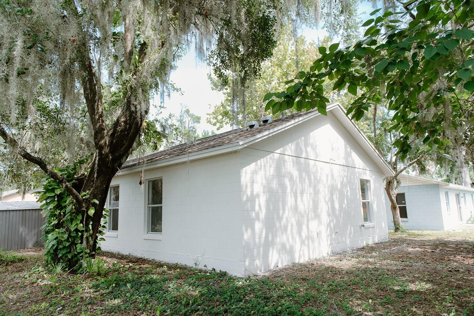 Image 22 of 22 For 402 Benton Lane