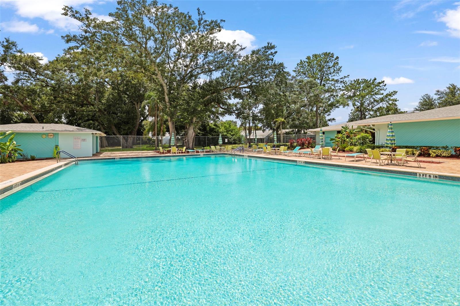 Image 31 of 42 For 2101 Fox Chase Boulevard 107