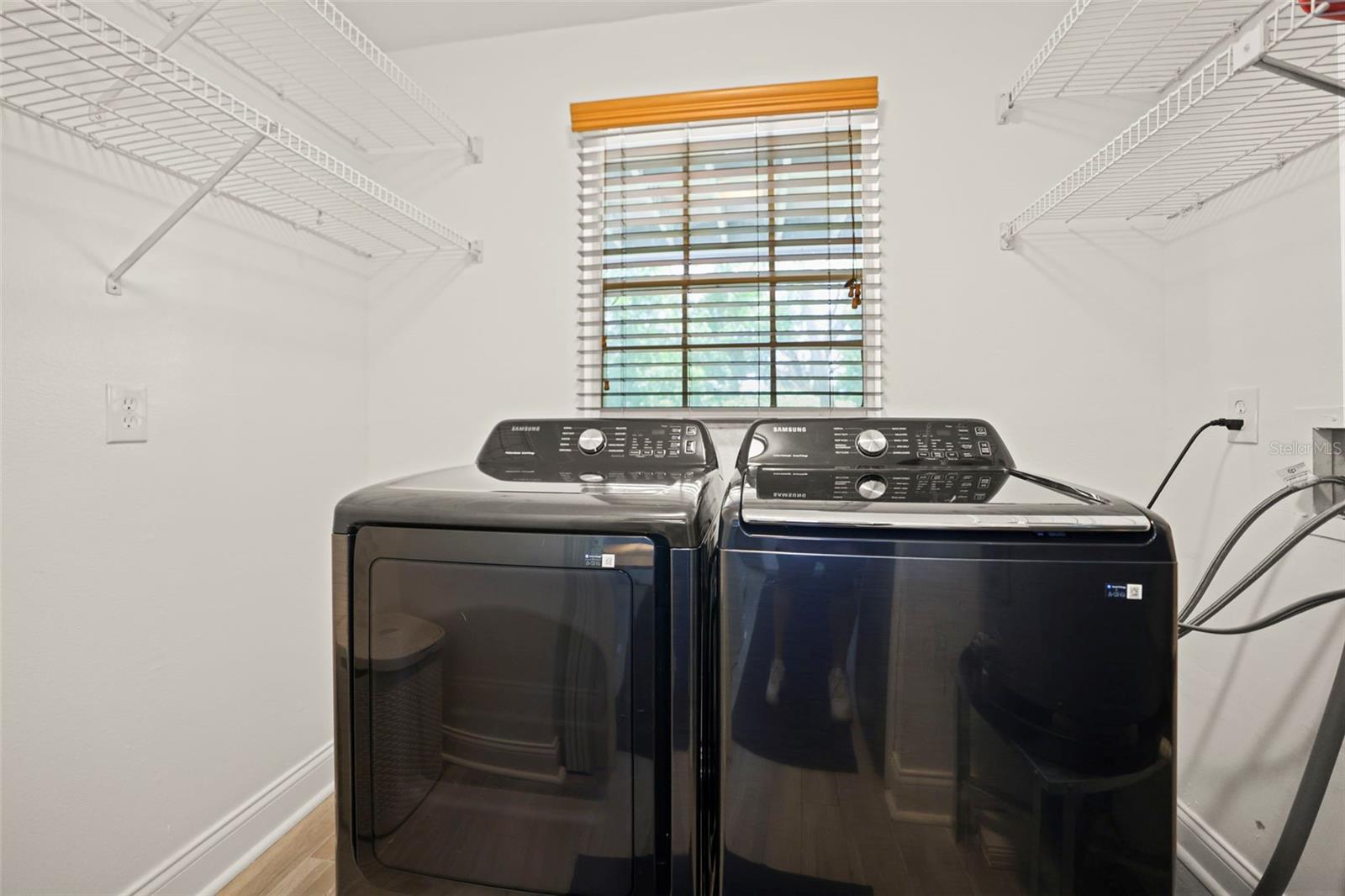 Image 6 of 42 For 2101 Fox Chase Boulevard 107
