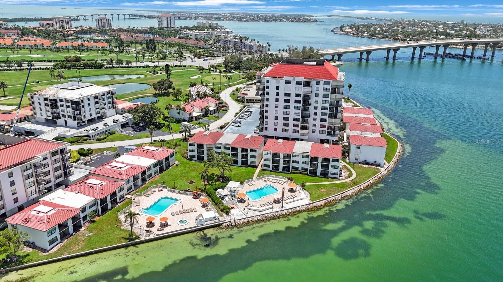 Image 36 of 37 For 6265 Sun Boulevard 112