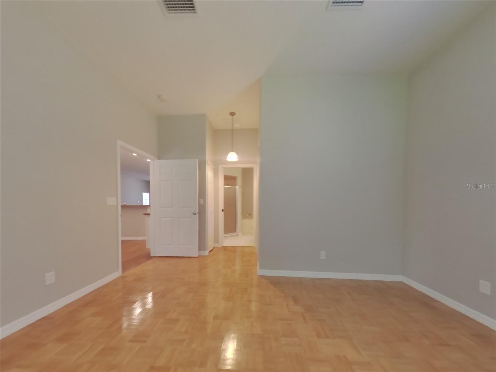 Image 6 of 15 For 2852 Cerullo Street
