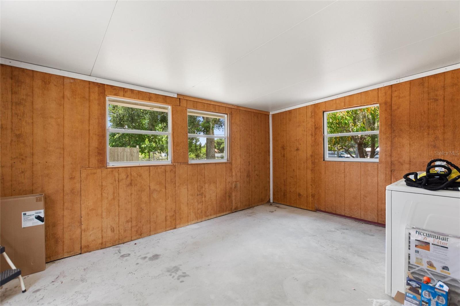 Image 24 of 44 For 530 French Avenue