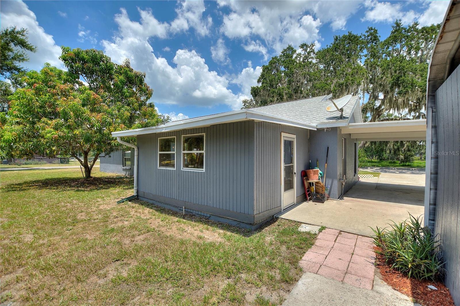 Image 25 of 44 For 530 French Avenue