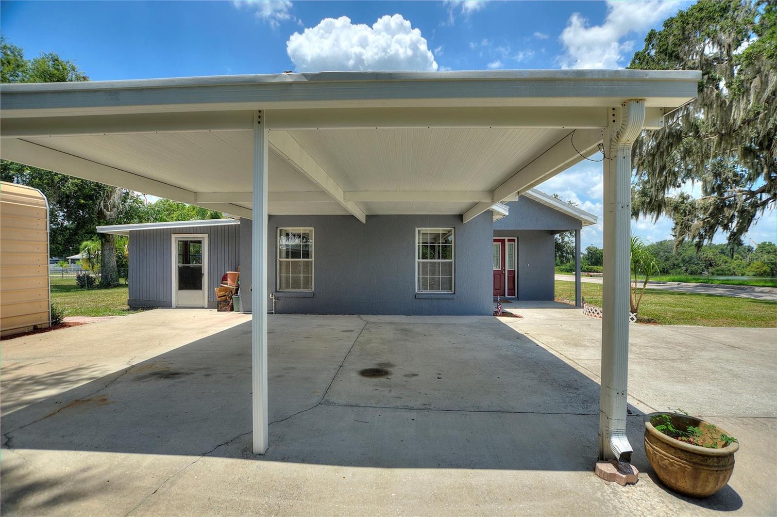 Image 27 of 44 For 530 French Avenue