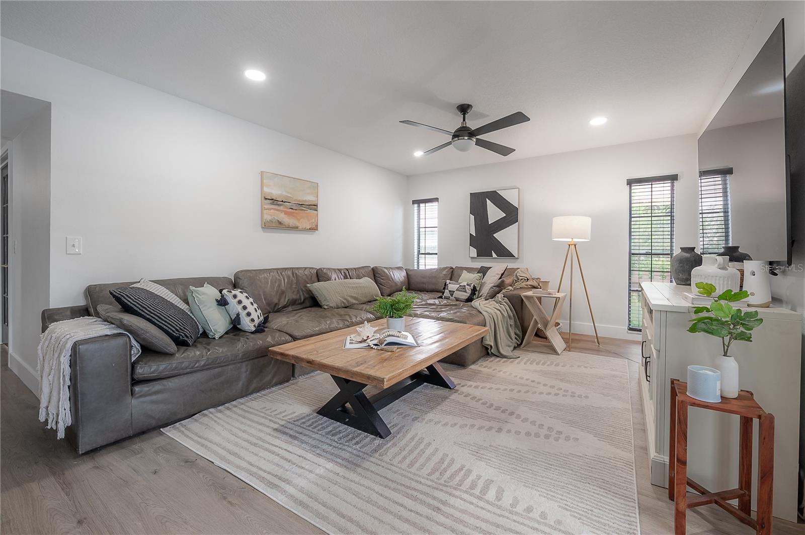 Image 11 of 63 For 4315 Honey Vista Circle